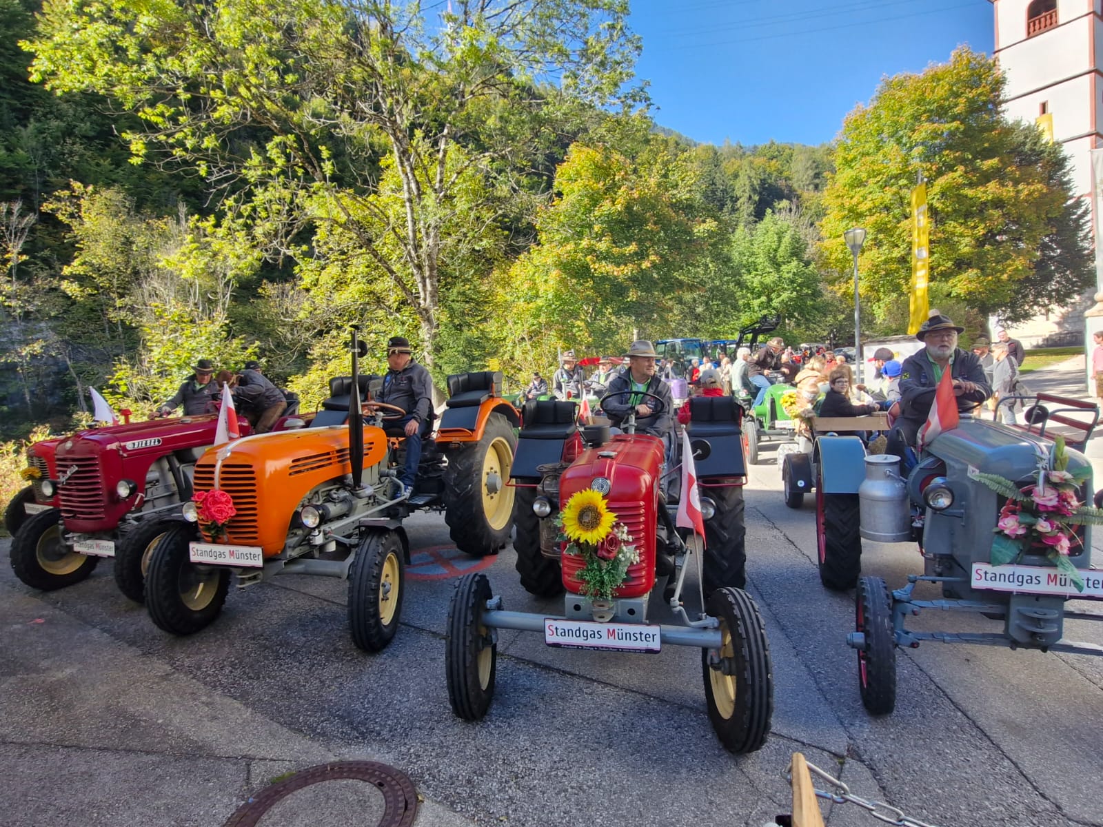 Premiere der Traktorensegnung in Mariathal – ein voller Erfolg